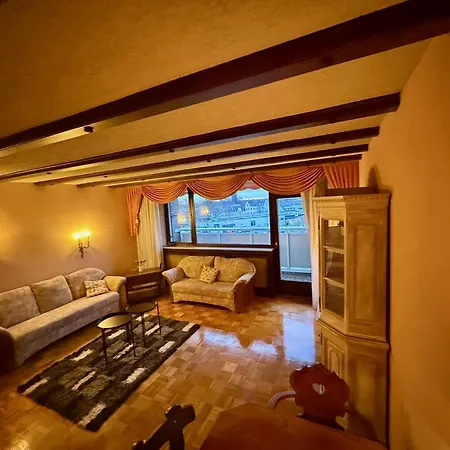 Geraeumiges Monteurapartment Rheinpreussenstrasse 30 *